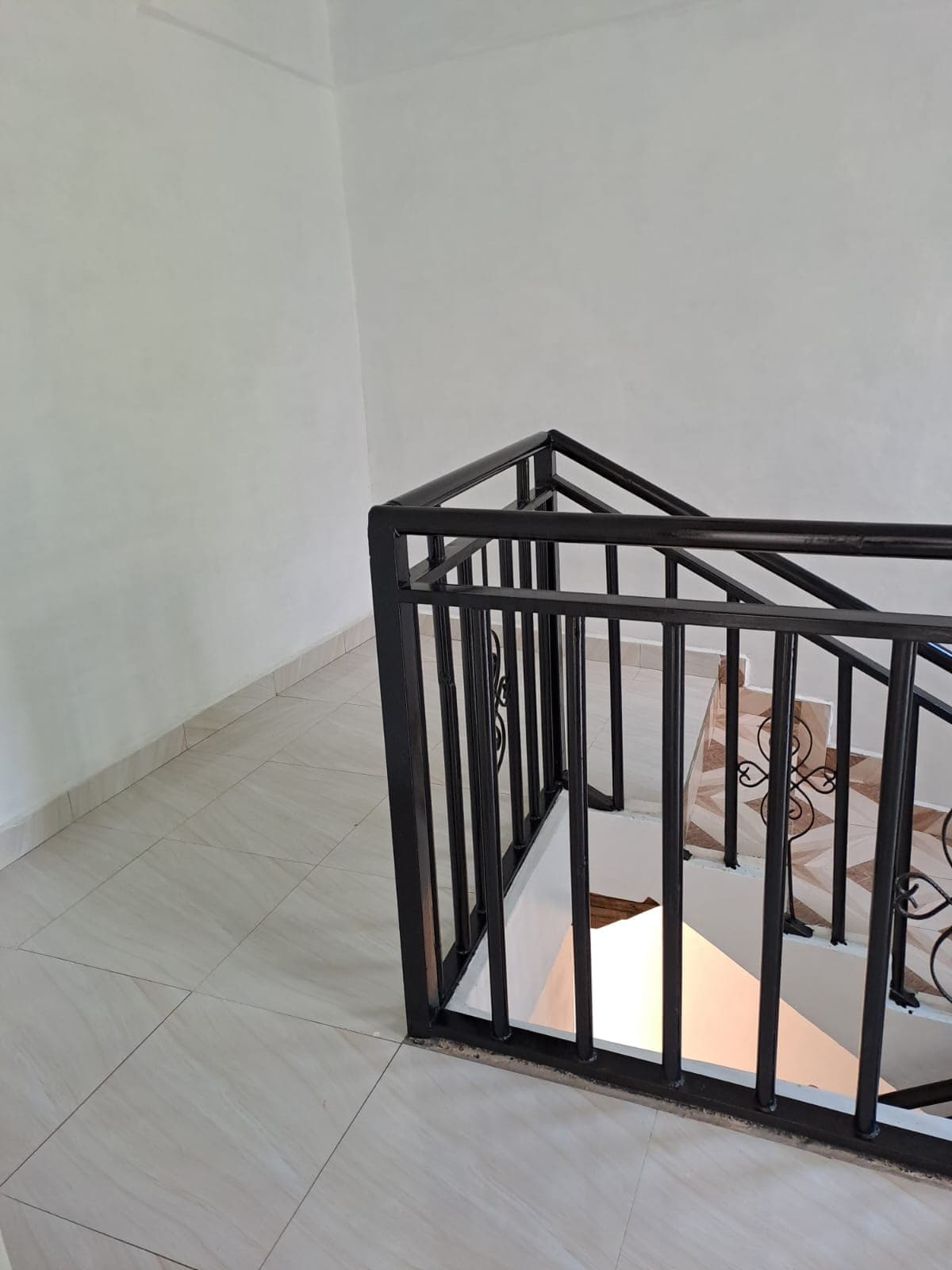 3 Bedroom Mansion for rent in Meru — The Rivers Court, photo 3